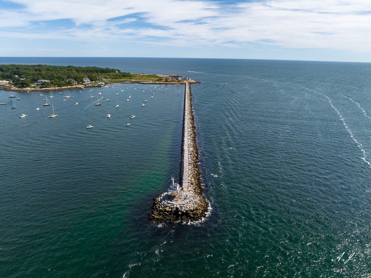 Dog Bar Lighthouse (Gloucester Breakwater Light) GoXplr